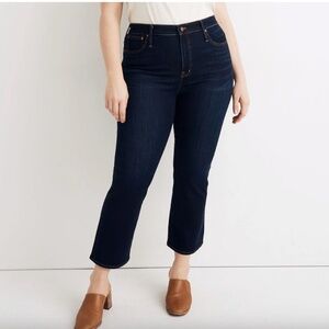 Madewell Petite Curvy Cali Demi-Boot Jeans TENCEL™ Denim Size 33P Larkspur